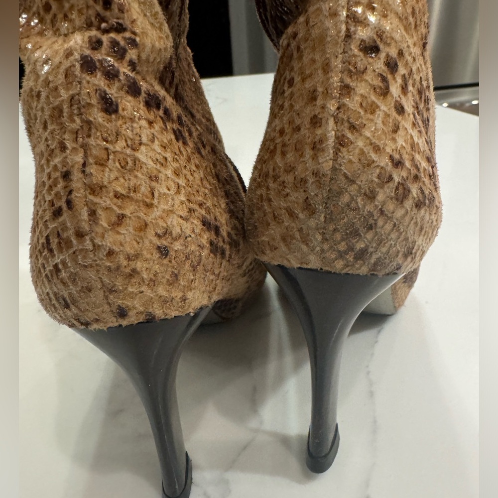 Carlos Santana Sunset snakeskin Knee Boots Sz. 7.5 Absolutely Gorgeous! - Picture 7 of 13